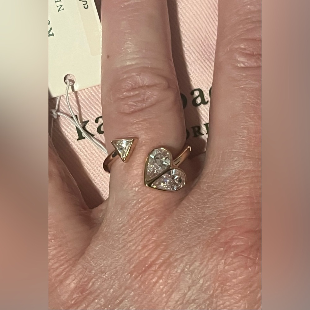 Kate Spade Rose Gold Heart Ring with Clear Stones Rock Solid size 7 new - Picture 2 of 5